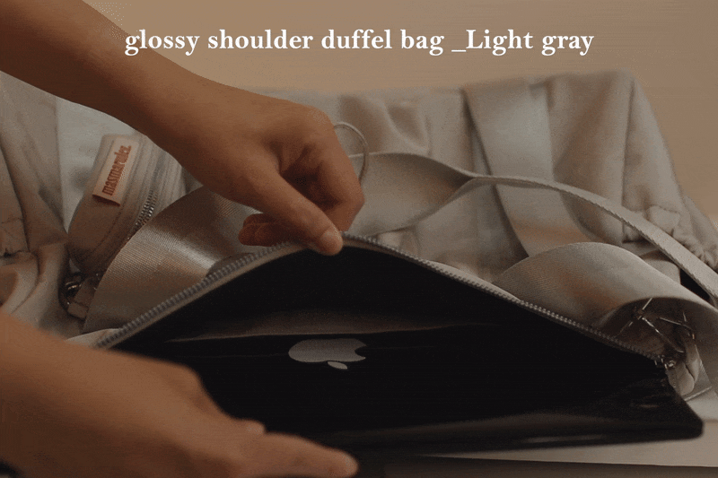 파우치세트] glossy shoulder duffel bag _Light gray